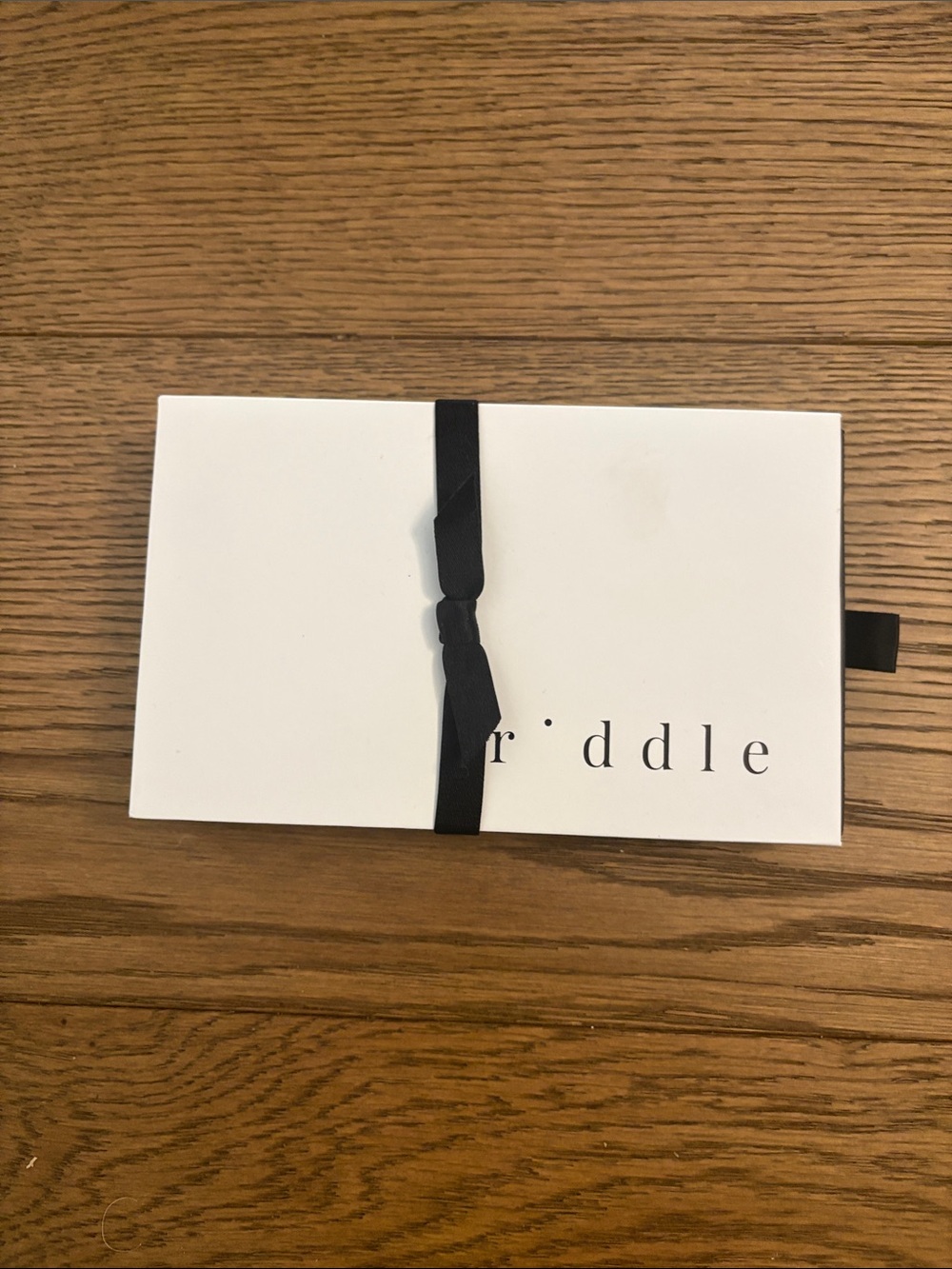 riddle White & Black Gift Box Body Oil Set